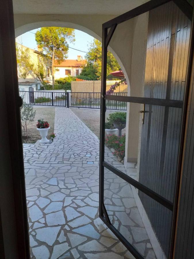 Villa Kadinela, 200M From Kamenjak, Huge Quiet Garden With Barbecue, 2 New Kitchens Премантура Экстерьер фото
