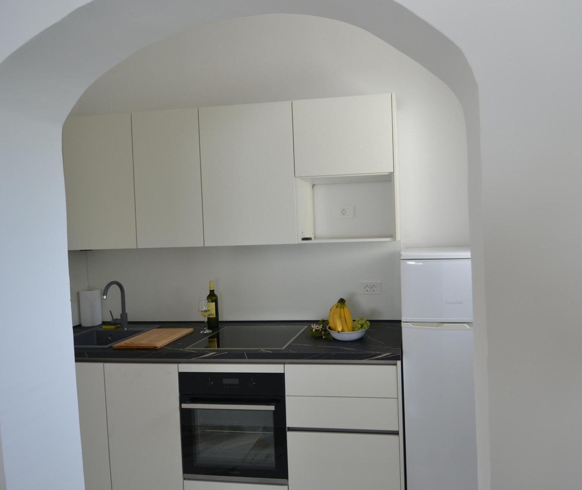 Villa Kadinela, 200M From Kamenjak, Huge Quiet Garden With Barbecue, 2 New Kitchens Премантура Экстерьер фото